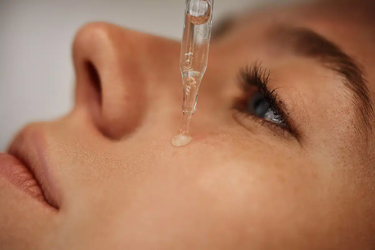 Facial skincare using gadgets and serums for smoother moisturized skin and reduced wrinkles